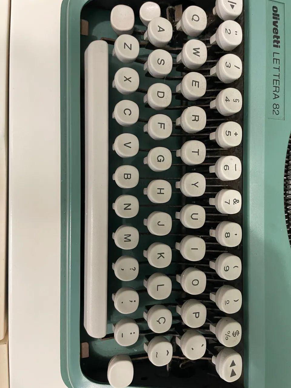Máquina de Escrever Vintage - Foto 4