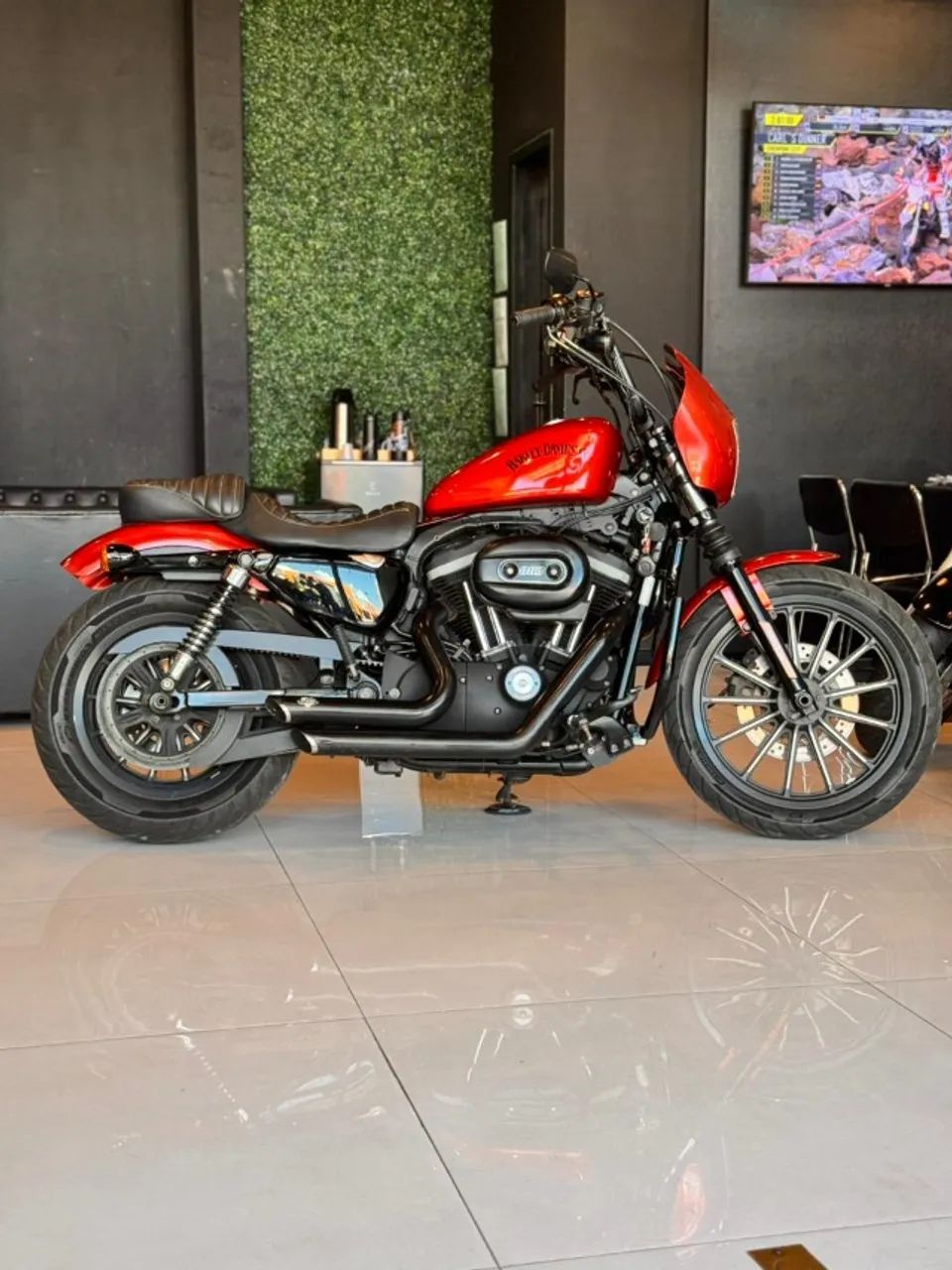 HARLEY- DAVIDSON - IRON 883  - Foto 4