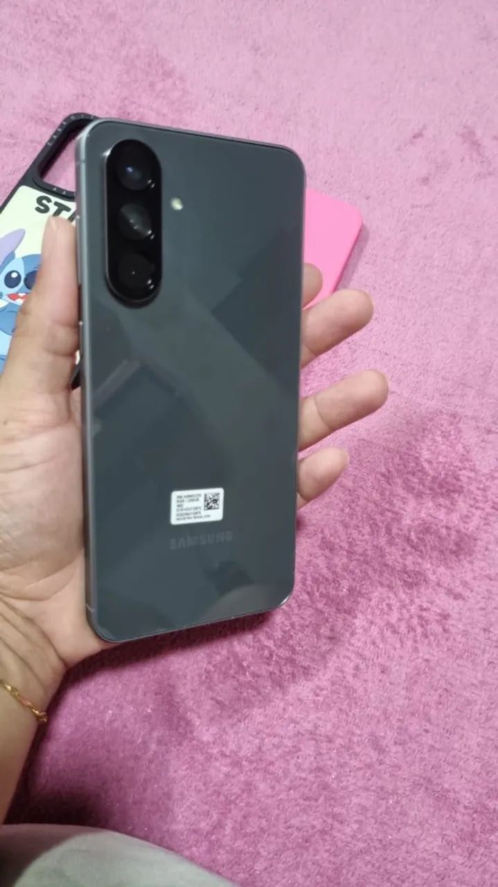 Sansung Celular A56  - Foto 4