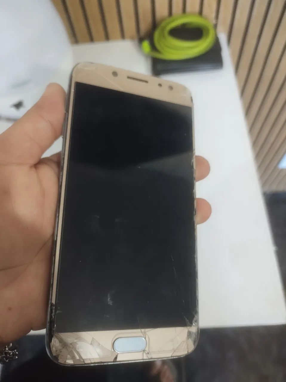J7 Pro - Foto 4