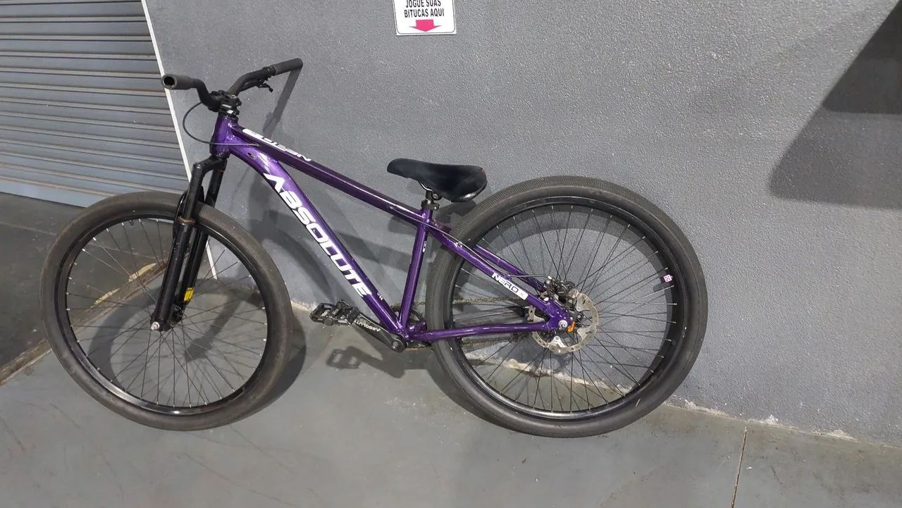 Absolute Nero 5 Grau