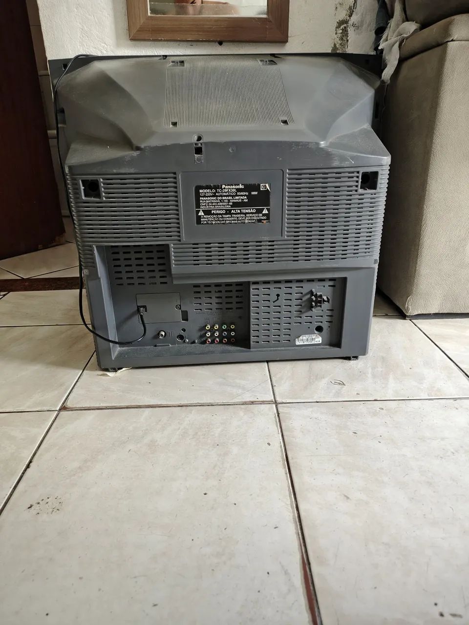 Televisão de tubo Panasonic