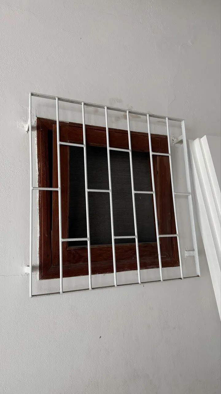 Grade de ferro janela 76x75