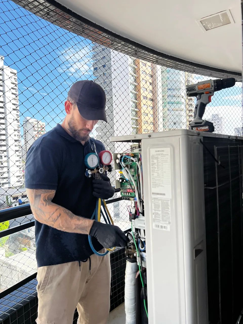 Serviço de ar-condicionado Maringá. Limpeza instalação  - Foto 4