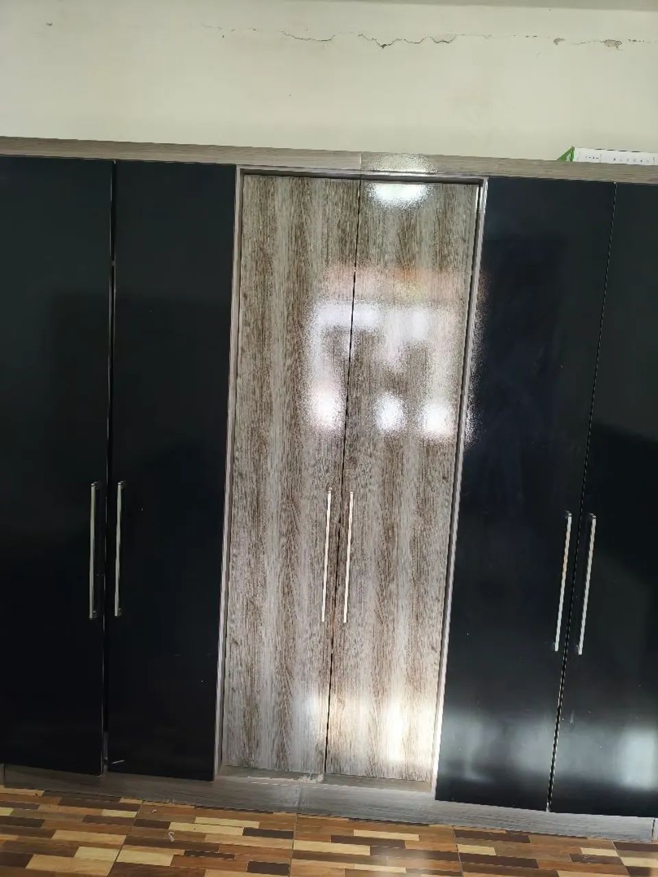Guarda roupa casal 6 portas 