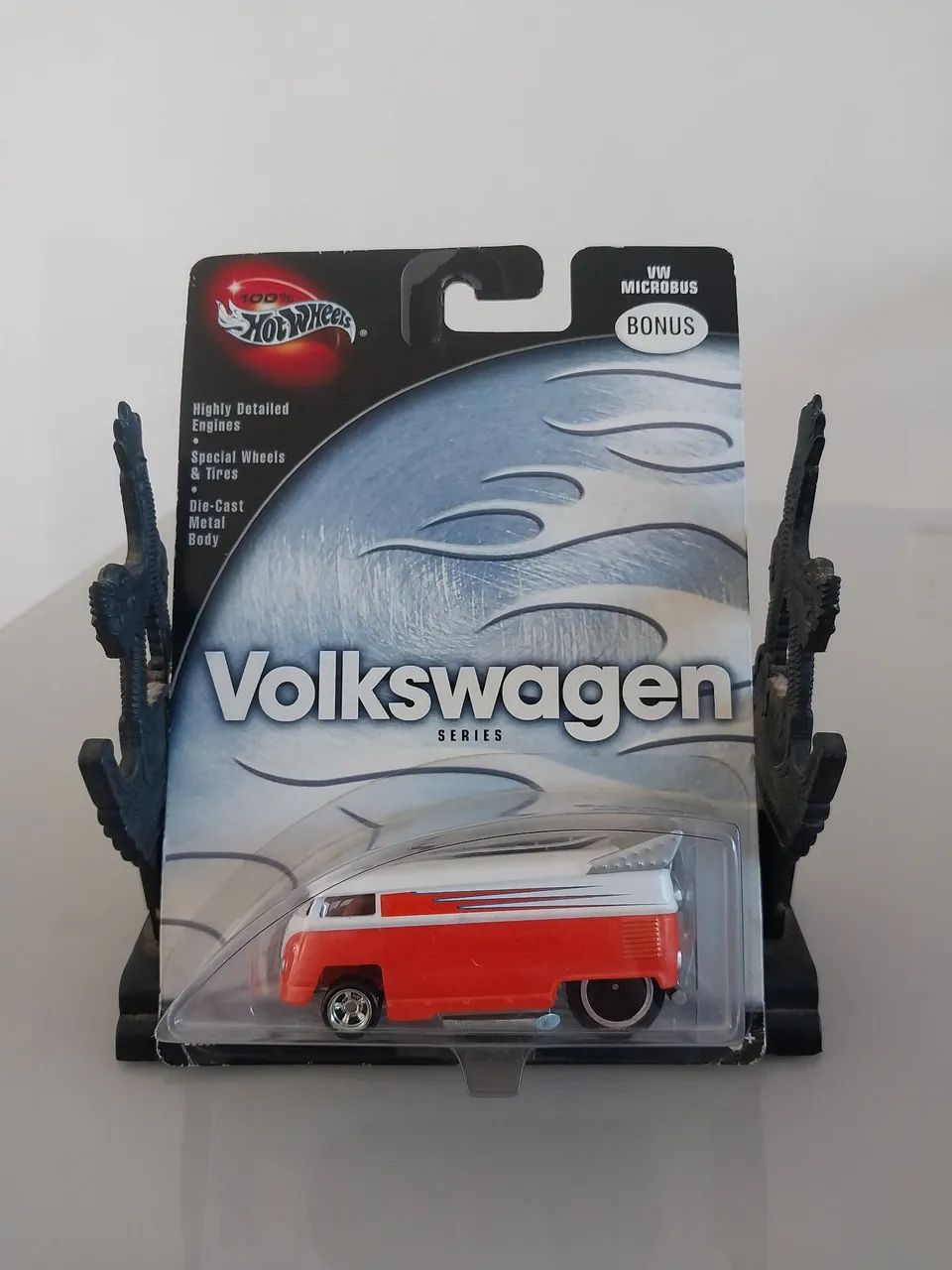 Hot Wheels DragBus