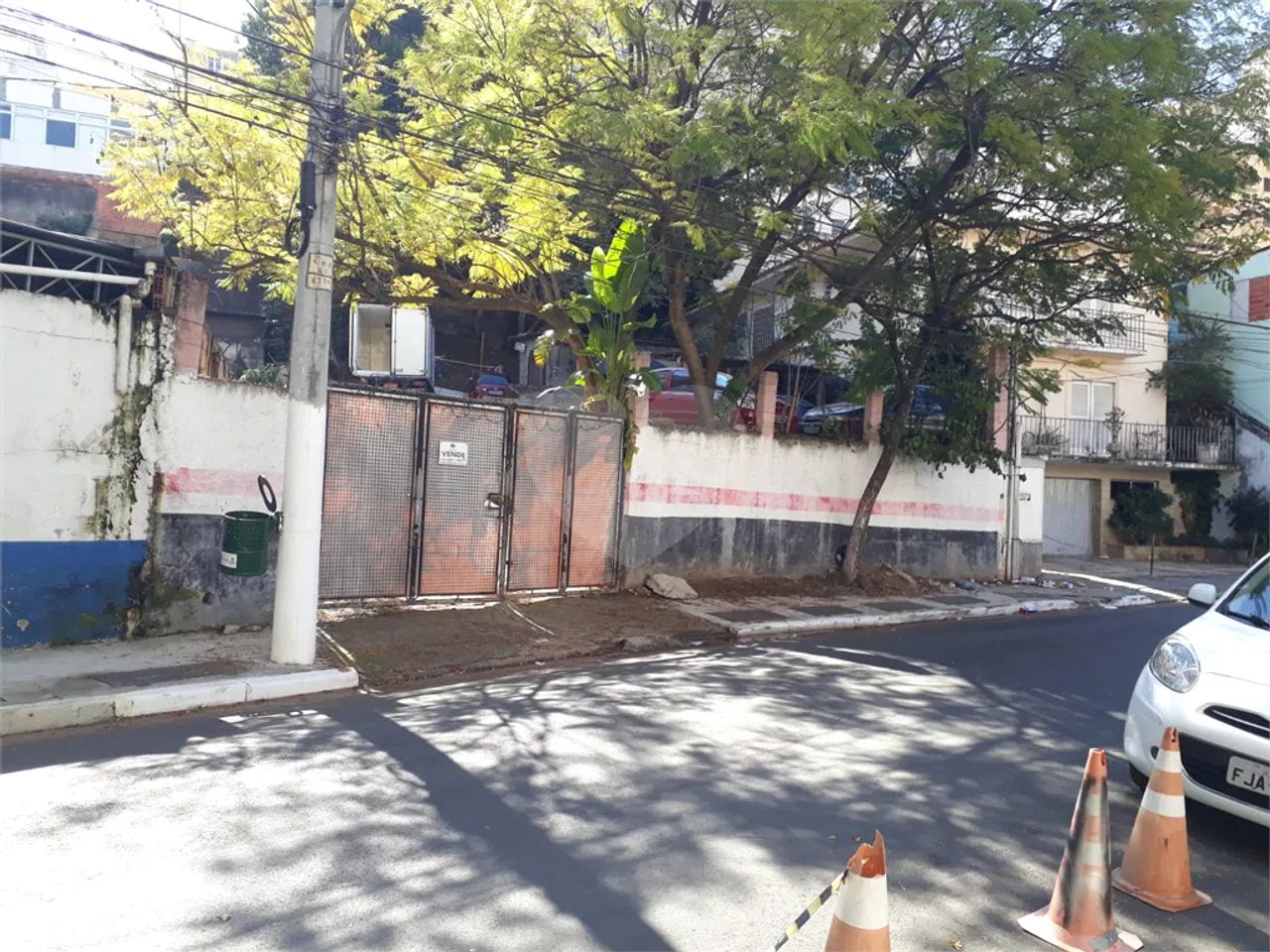 Terreno à venda em Pinheiros - SP