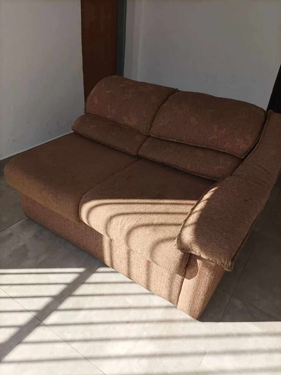 Sofá 2 lugares  - Foto 2