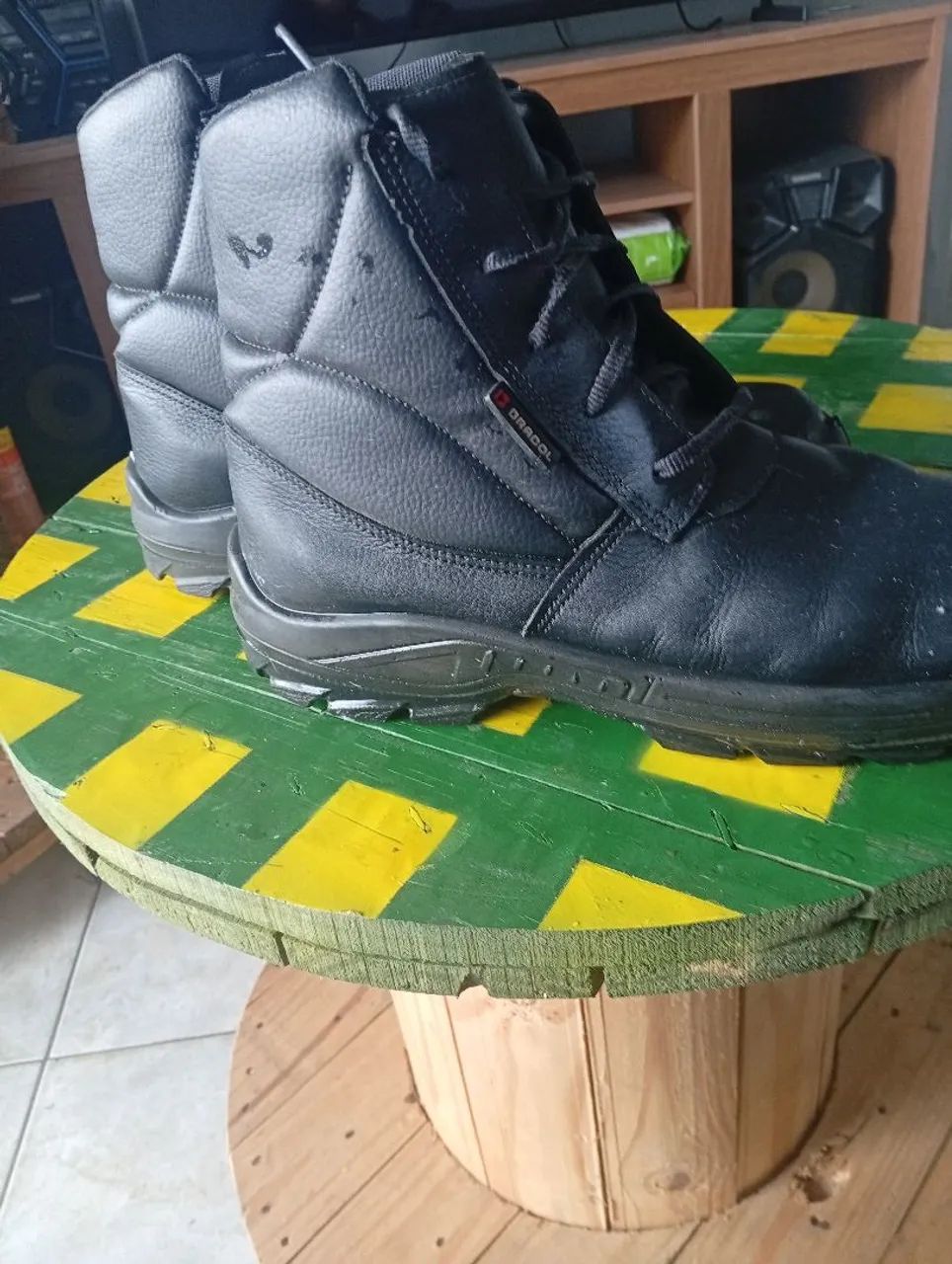 Bota, biqueira de aço 