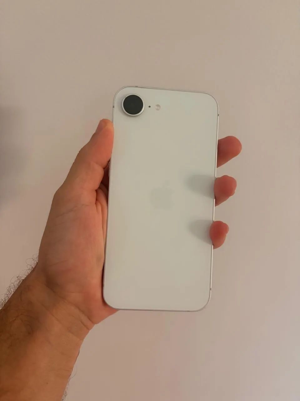 iPhone 16e - Foto 2
