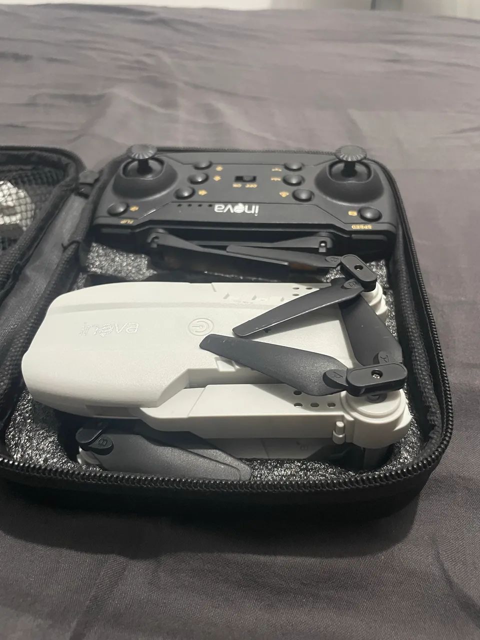 Drone com Bateria Extra e Acessórios - Foto 2