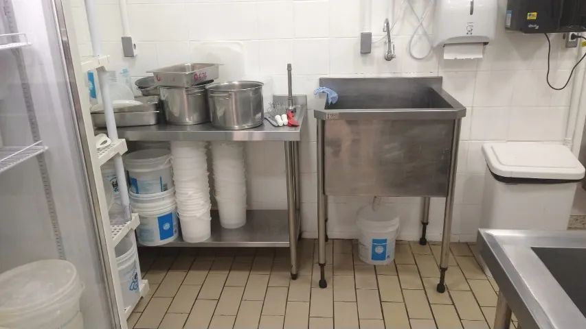 TANQUE DE INOX MED EXTERNA 70X60X90 CUBA 60X55X45 - Foto 2