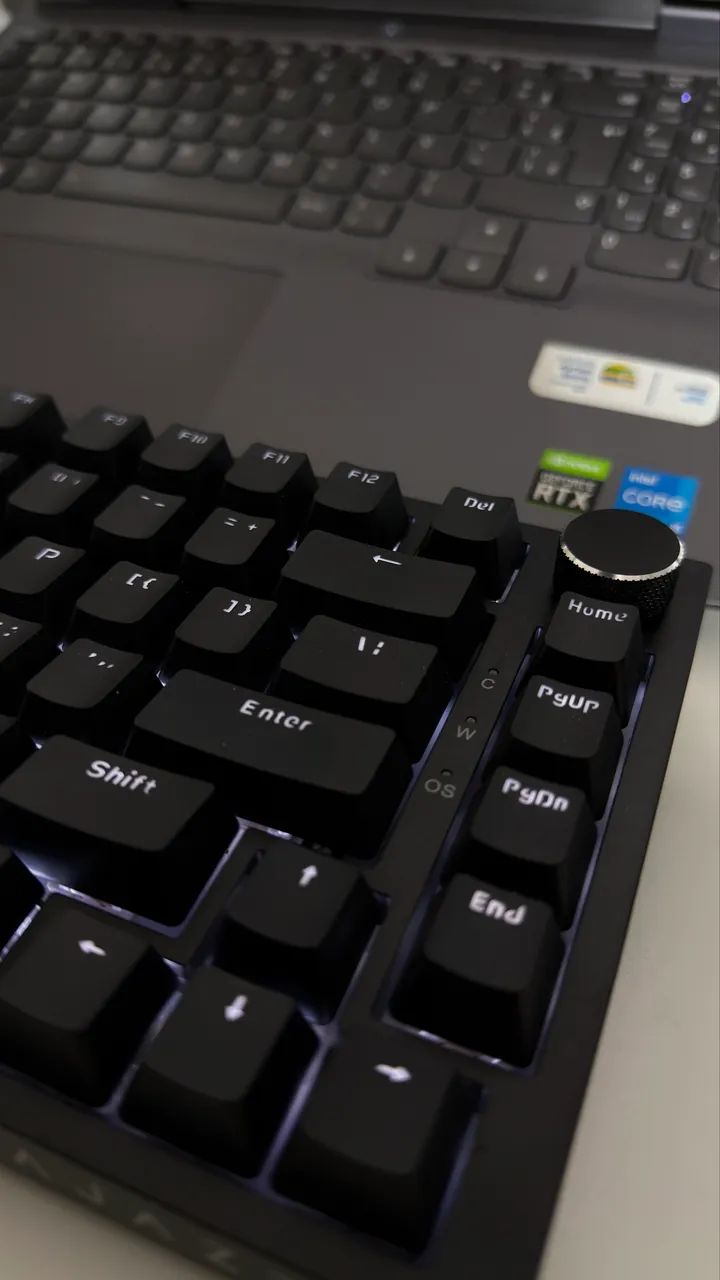 Teclado mecânico AJAZZ AK820