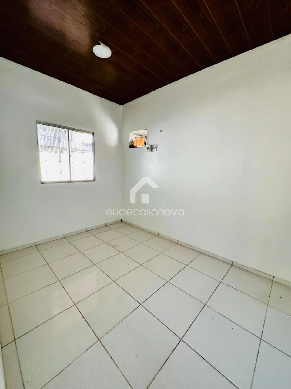 Casa 2 quartos, planalto, muita área externa - Foto 4