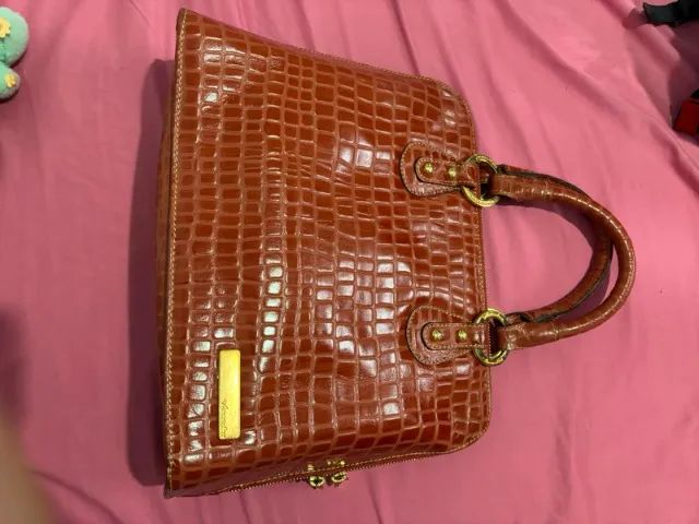 Bolsa COURO LEGÍTIMO MARCA ANANDRA 