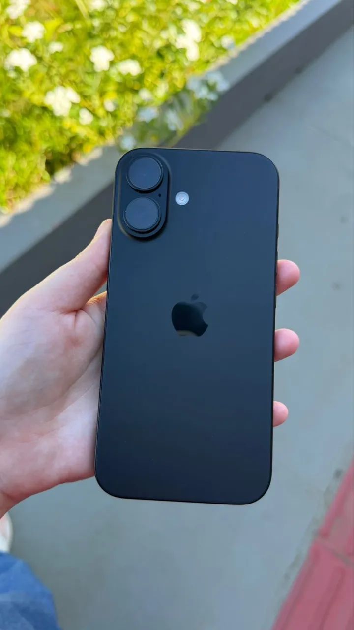 iPhone 16 128gb