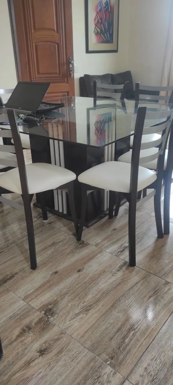 Mesa com 7 cadeira  - Foto 4