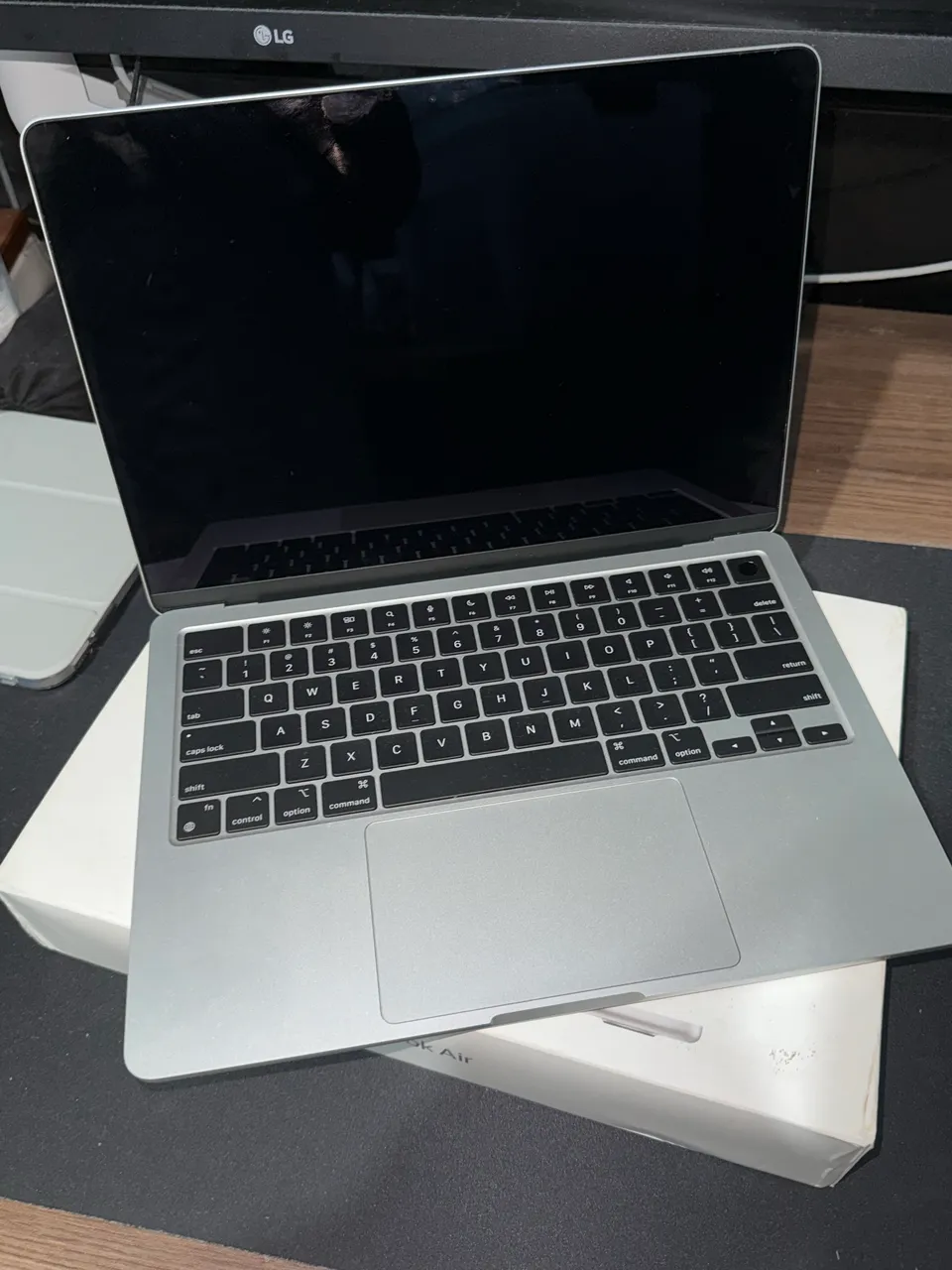 MacBook Air M5 13,6 16 GB 512GB - Silver -Garantia Maio 2027