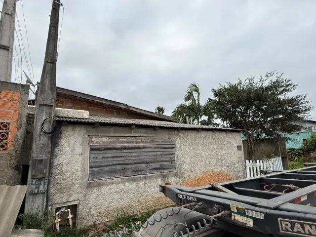 TERRENO NO ESPINHEIROS COM CASA - Foto 3