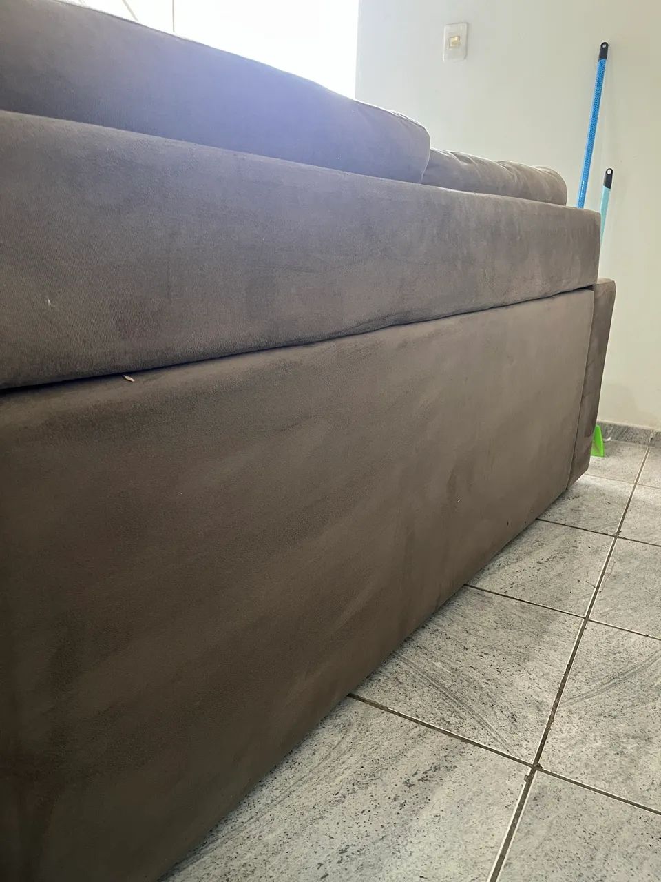 Sofá 2 lugares em suede  - Foto 5