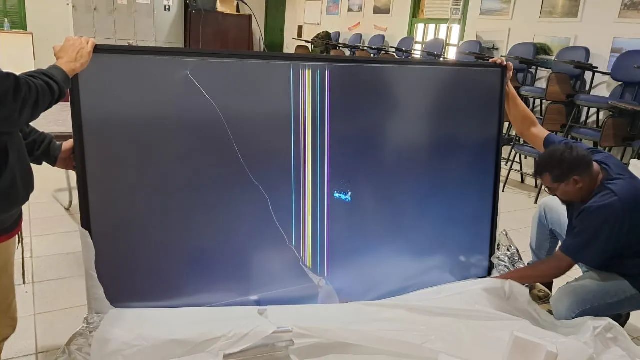 Lousa digital LG CreateBoard UHD 4K 86TR3DK - Foto 4