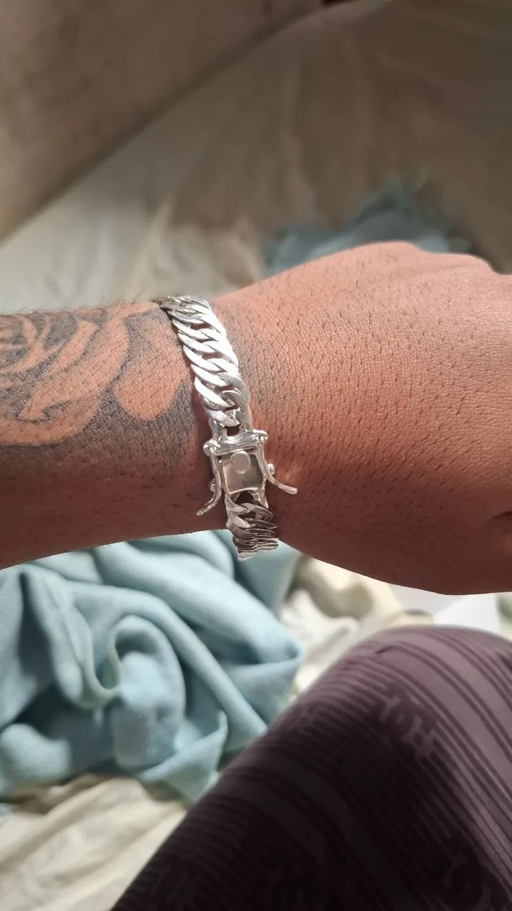 Pulseira prata 10mm / retirada em samambaia norte  - Foto 3