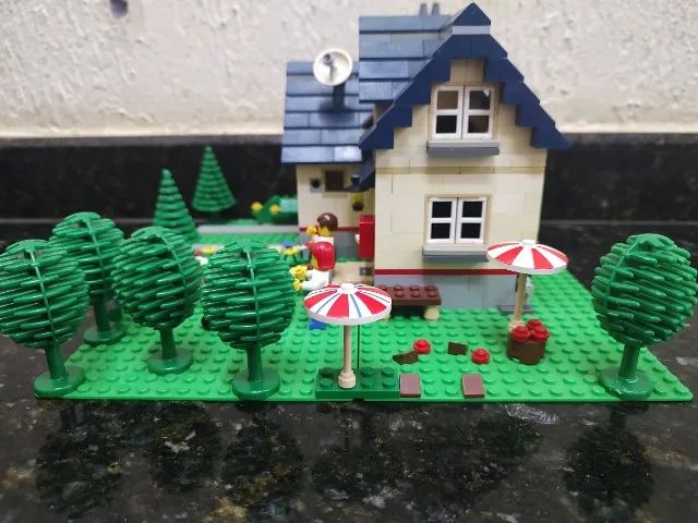 Lego Creator Apple Tree House 5891 - Foto 4