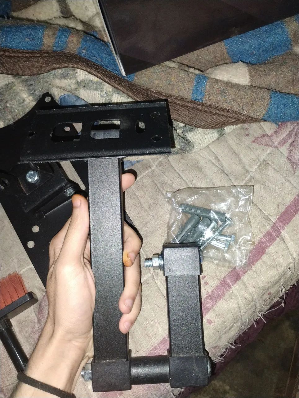 SmarTv antiga com wi-fi e Suporte articulado  - Foto 5