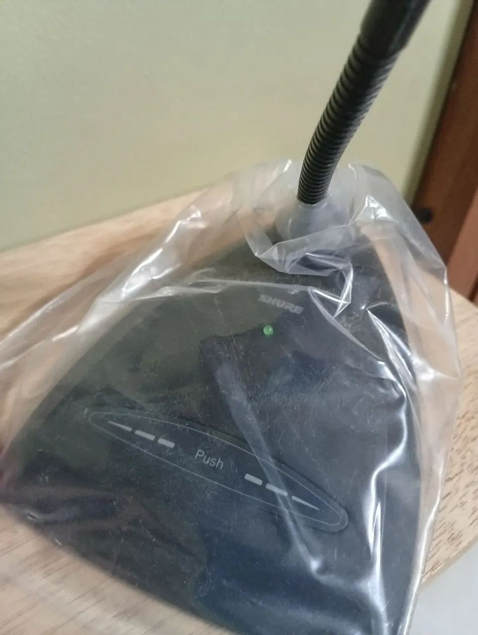 Shure Desktop Microphone DC418431116816965314565