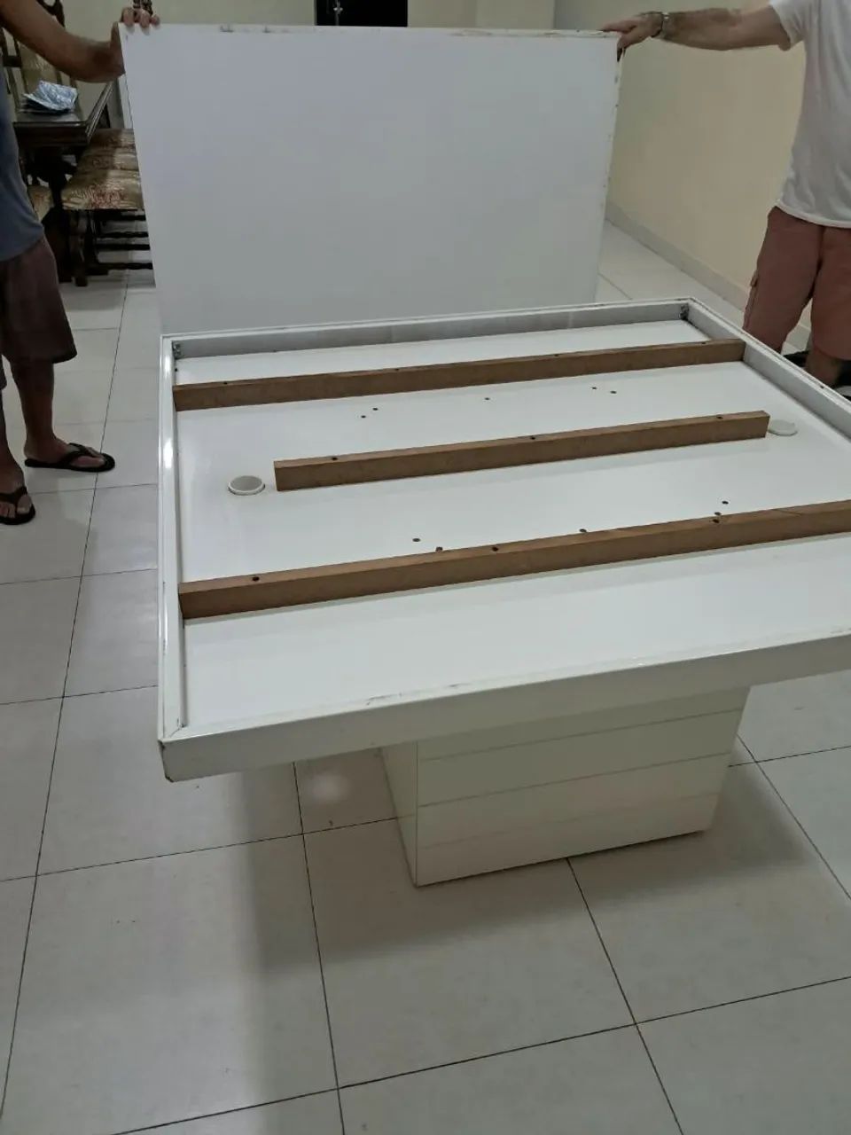 Mesa de vidro quadrada 1,40x1,40 m SEM CADEIRAS - Foto 4