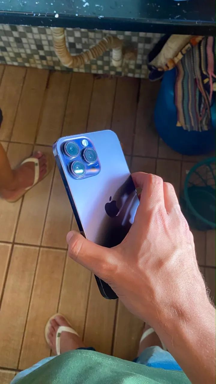 iPhone 14 Pro Max 256GB Roxo - R$ 3.700 - Foto 2
