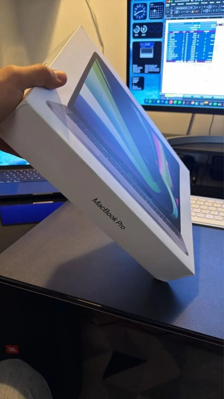 Vendo MacBook Pro 13,3? M1 - 2020