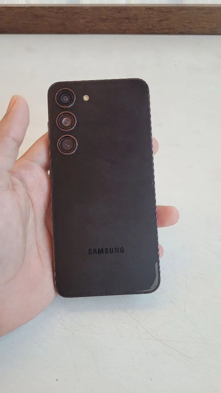 Samsung s23