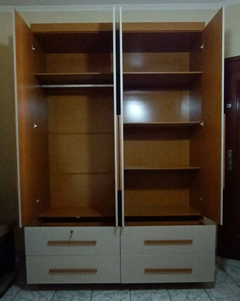 Guarda roupa novíssimo  - Foto 3