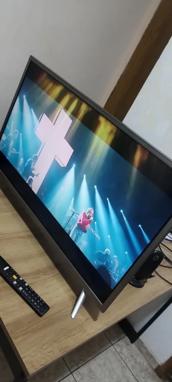 Tv smart TCL 32 polegadas semi nova  - Foto 4