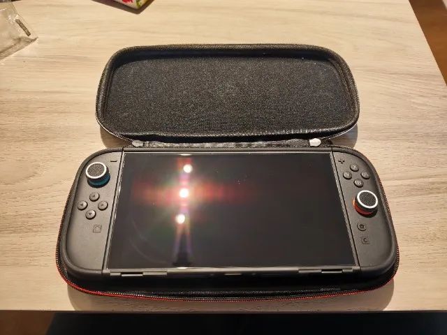 Combo Nintendo Switch 2 ? Base Nacon + Case Protetora - Foto 5