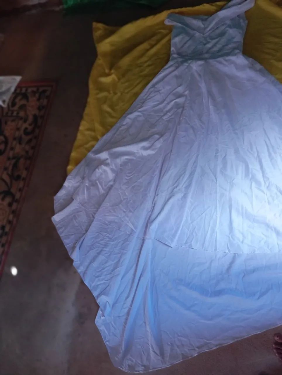 Vendo vestido d noiva usado bom