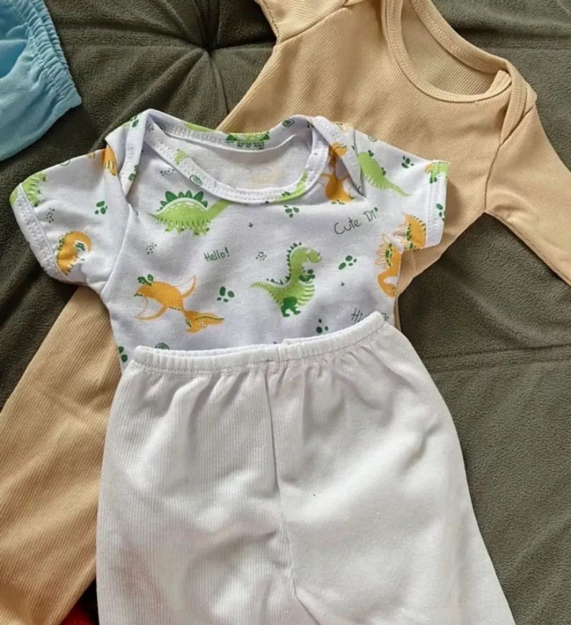 Kit de roupas de bebê  - Foto 2