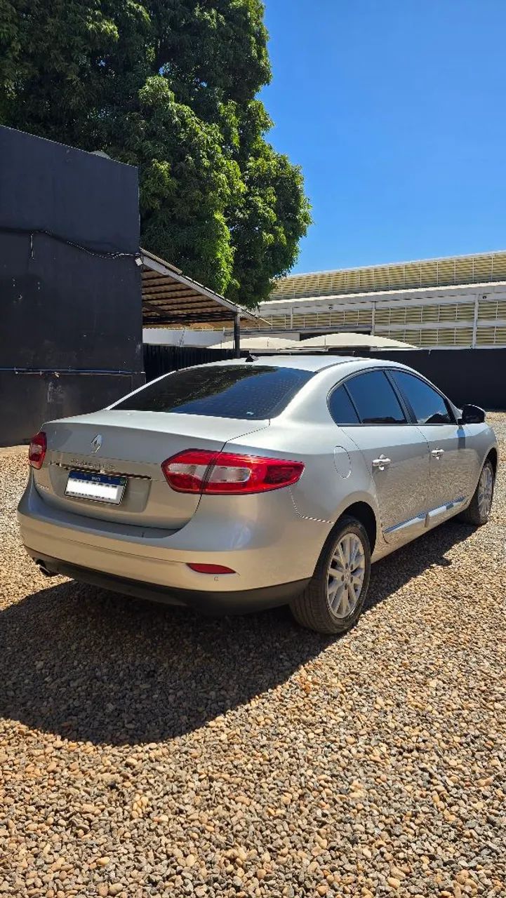 Renault Fluence Sed. Dyn. Plus 2.0 16V Flex Aut. 2016