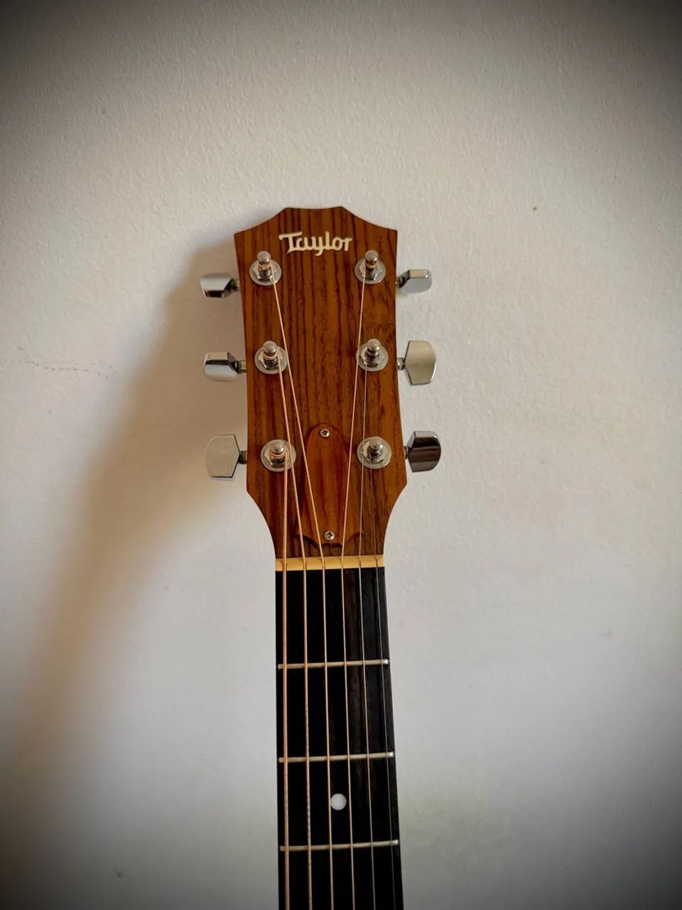 Violão Taylor 210e ano: 2000  - Foto 5