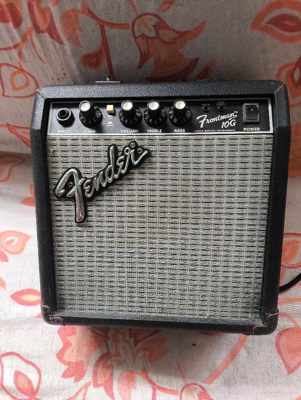 Cubo fender frontman g10