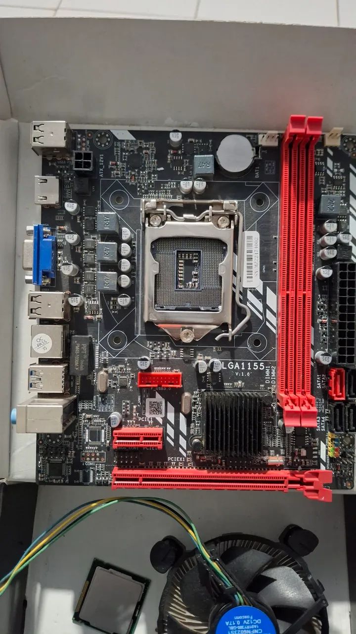 Placa-mãe LGA 1155 + Brinde