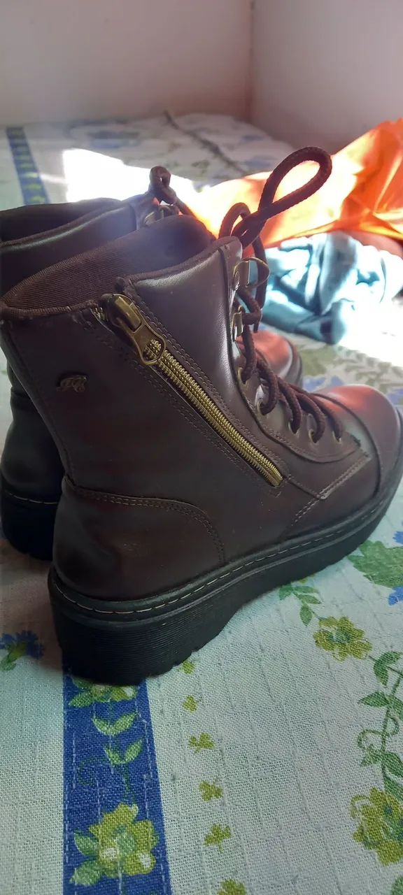 Bota feminina  - Foto 2