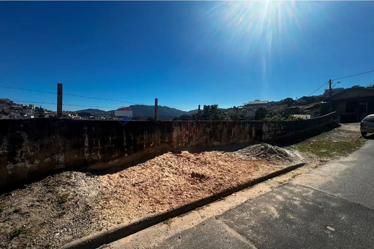 Terreno com ótimo preço em Poços de Caldas: Imperdível!