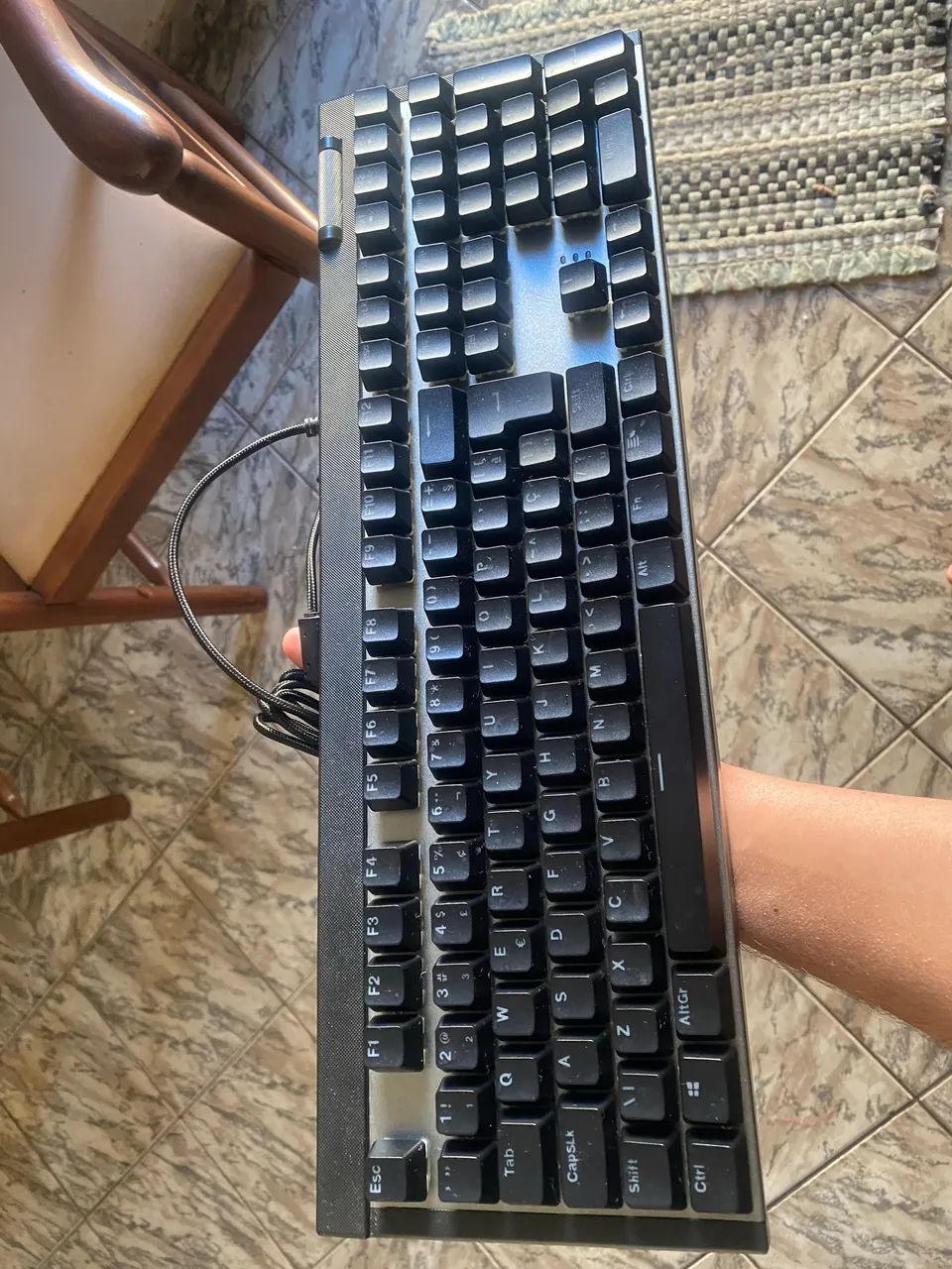 TECLADO AULA 100%