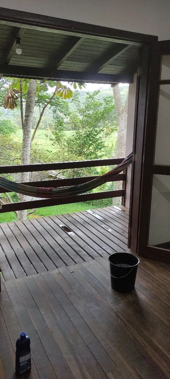 Alugo Casa simples em Garopaba (Ressacada) com terreno grande cheio de natureza - Foto 5