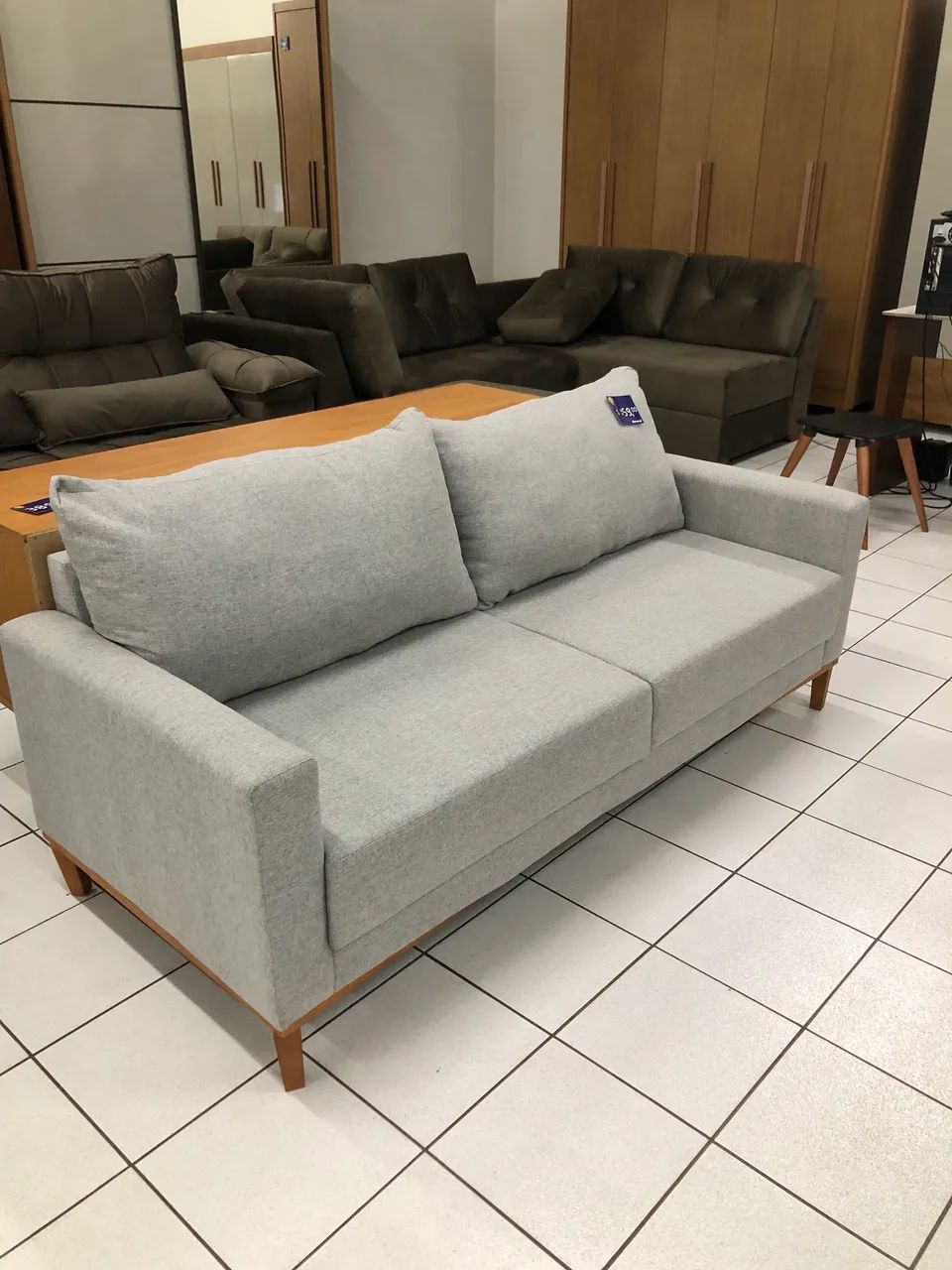 Sofa living 1,80 m R$1159,00 NOVO - Foto 4
