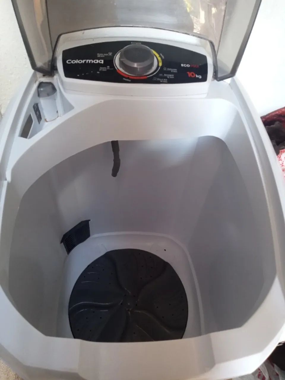 Tanquinho de lavar roupa 