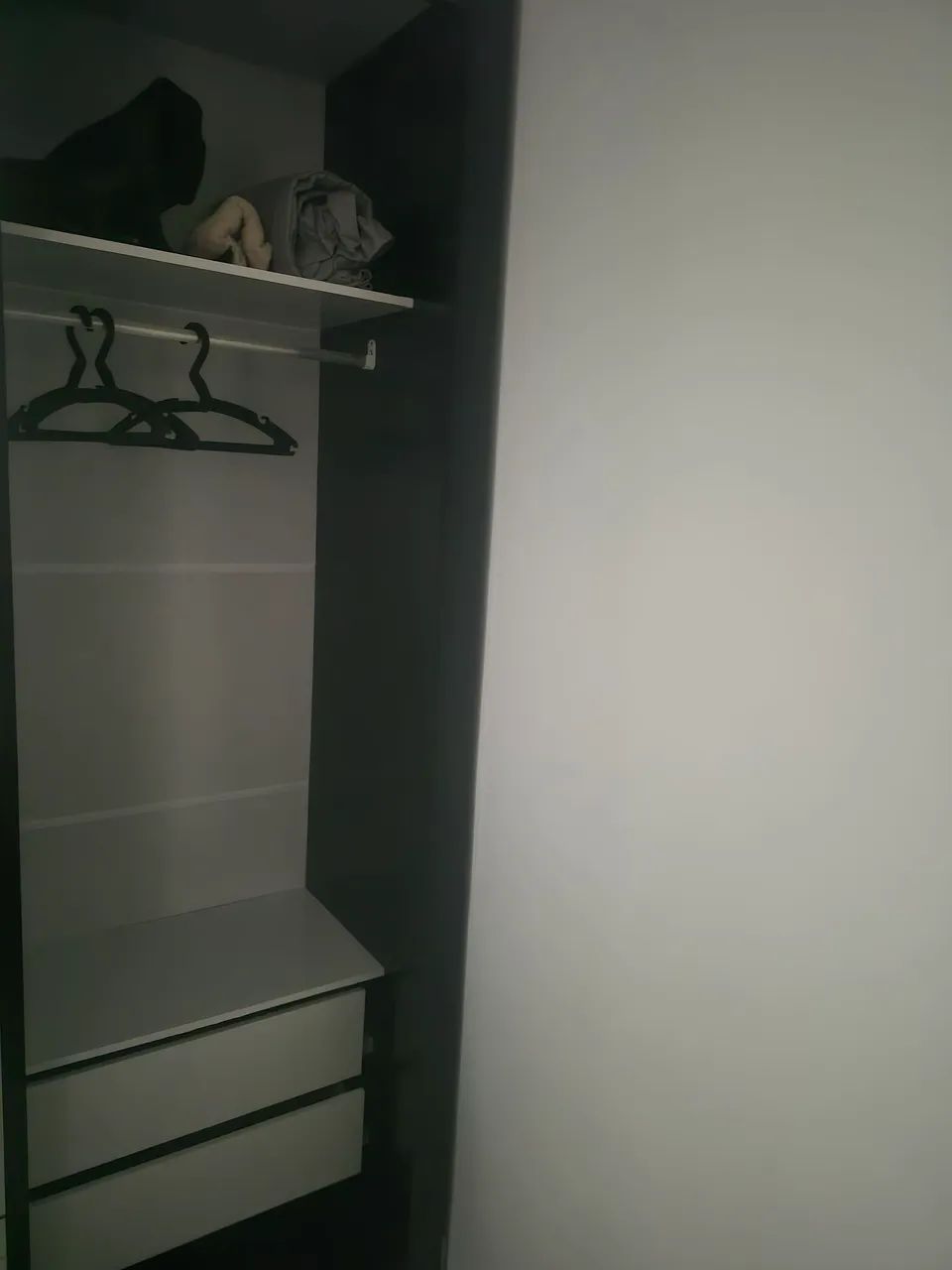 Guarda roupa carol 3 portas com espelho  - Foto 2
