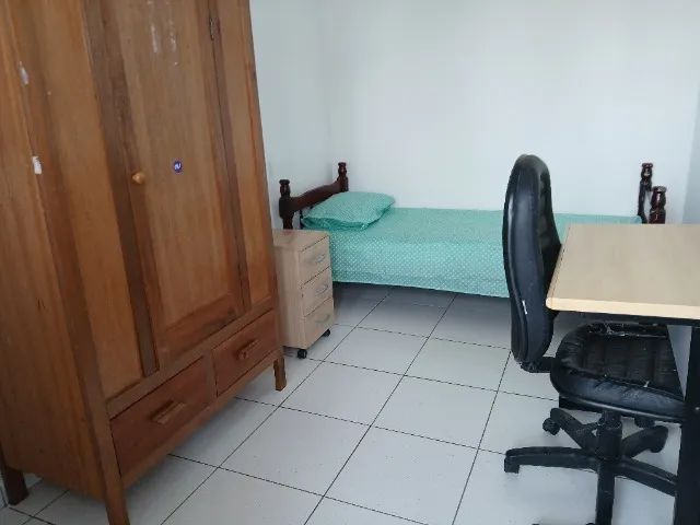 Quartos mobiliados  para Homens  